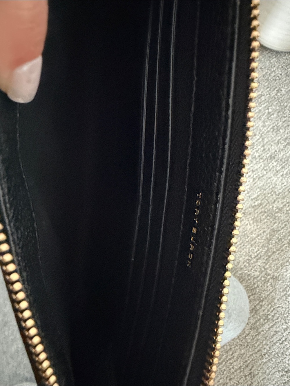 Tory Burch Black Leather Wristlet with Gold Hardware - Picture 5 of 5